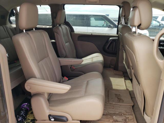 Photo 10 VIN: 2C4RC1CG9FR730078 - CHRYSLER TOWN & COU 