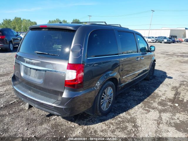 Photo 3 VIN: 2C4RC1CG9GR158253 - CHRYSLER TOWN AND COUNTRY 