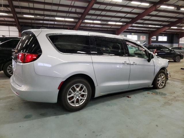 Photo 2 VIN: 2C4RC1CG9PR519674 - CHRYSLER VOYAGER LX 