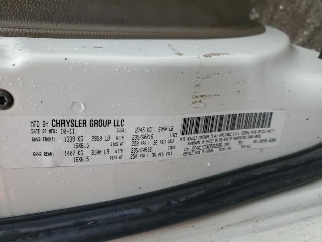 Photo 12 VIN: 2C4RC1CGXCR162225 - CHRYSLER TOWN & COU 