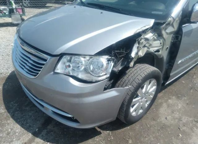 Photo 5 VIN: 2C4RC1CGXDR595769 - CHRYSLER TOWN & COUNTRY 