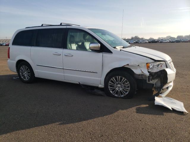 Photo 3 VIN: 2C4RC1CGXER108829 - CHRYSLER TOWN & COU 