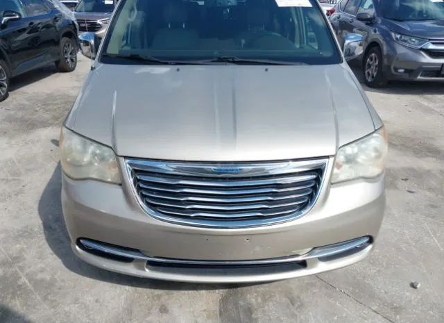 Photo 5 VIN: 2C4RC1CGXER133102 - CHRYSLER TOWN & COUNTRY 