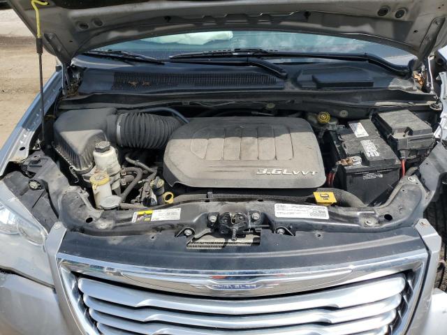 Photo 10 VIN: 2C4RC1CGXGR303770 - CHRYSLER TOWN & COU 