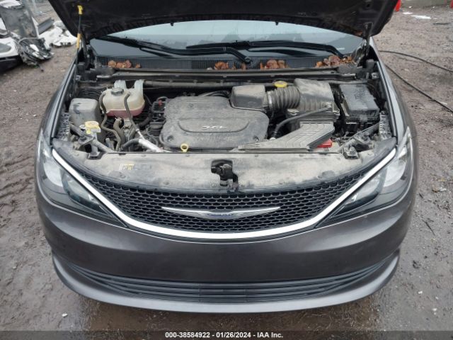 Photo 9 VIN: 2C4RC1CGXHR782225 - CHRYSLER PACIFICA 