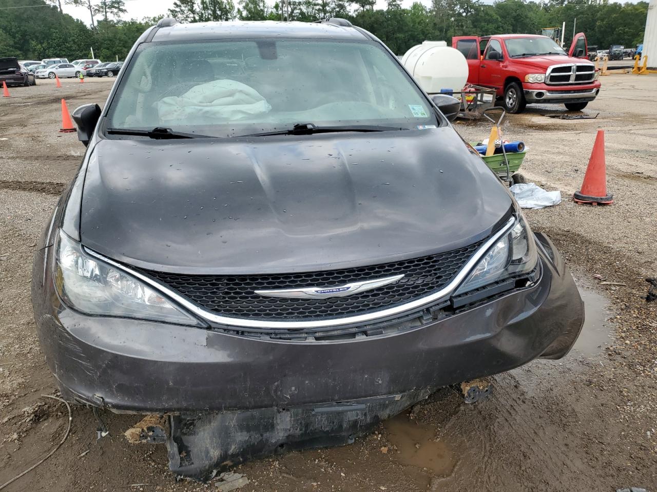 Photo 4 VIN: 2C4RC1DG0LR260551 - CHRYSLER VOYAGER 