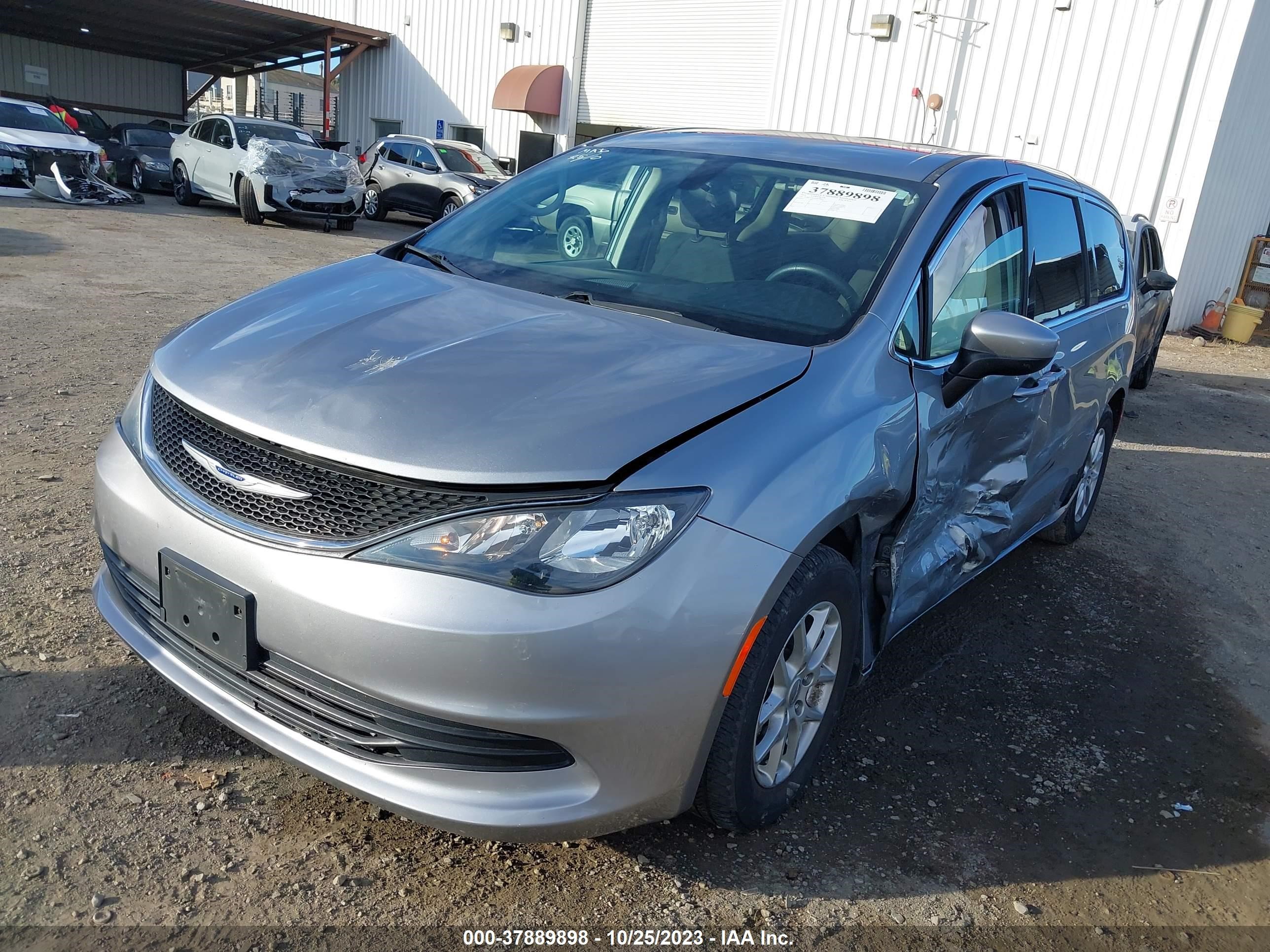 Photo 1 VIN: 2C4RC1DG2KR678852 - CHRYSLER PACIFICA 