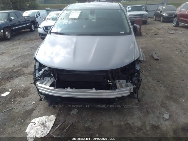 Photo 5 VIN: 2C4RC1DG3HR636389 - CHRYSLER PACIFICA 