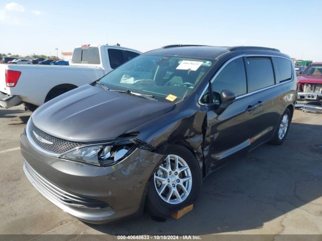 Photo 1 VIN: 2C4RC1DG3LR262715 - CHRYSLER VOYAGER 