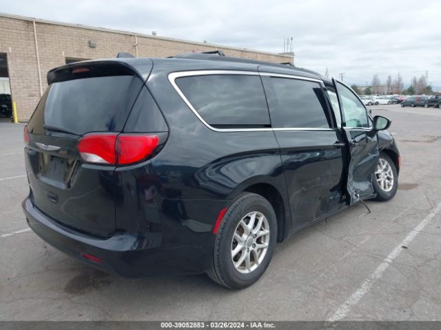 Photo 3 VIN: 2C4RC1DG3LR264951 - CHRYSLER VOYAGER 