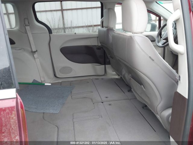 Photo 7 VIN: 2C4RC1DG3MR546783 - CHRYSLER VOYAGER 