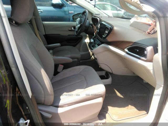 Photo 4 VIN: 2C4RC1DG4HR531683 - CHRYSLER PACIFICA 