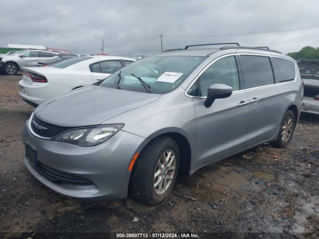 Photo 1 VIN: 2C4RC1DG4LR195865 - CHRYSLER VOYAGER 