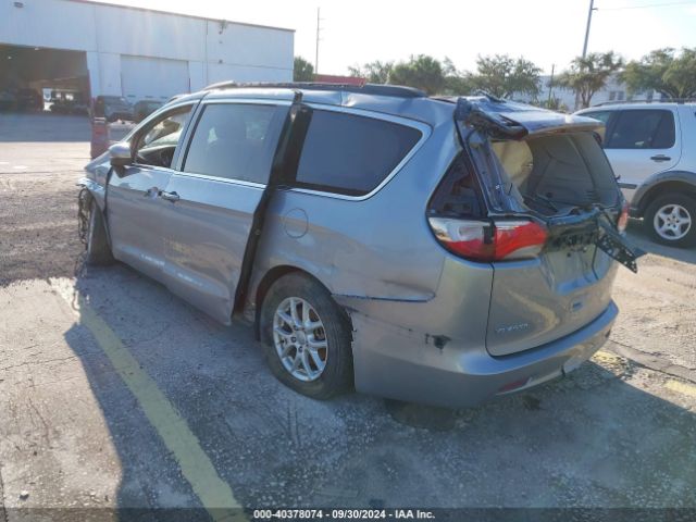 Photo 2 VIN: 2C4RC1DG4LR286117 - CHRYSLER VOYAGER 