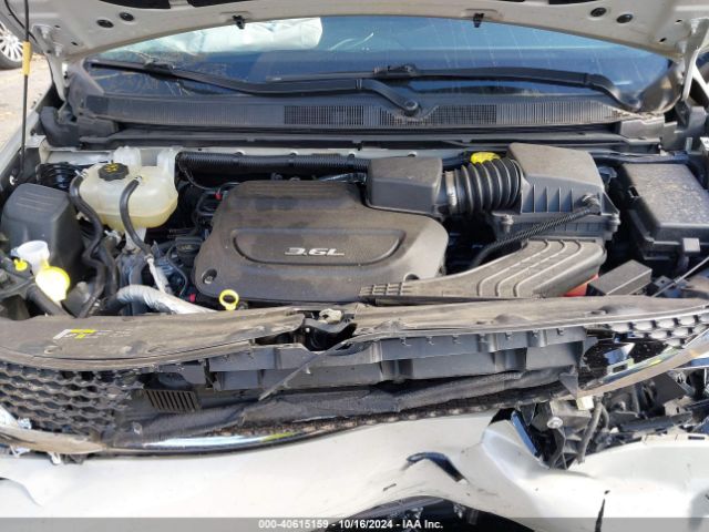 Photo 9 VIN: 2C4RC1DG5HR636345 - CHRYSLER PACIFICA 