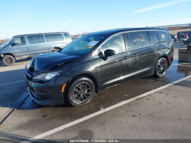 Photo 1 VIN: 2C4RC1DG5HR656529 - CHRYSLER PACIFICA 