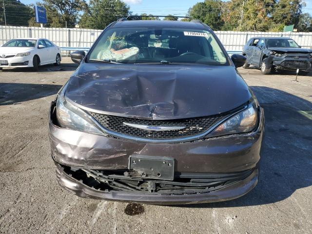 Photo 4 VIN: 2C4RC1DG5LR157741 - CHRYSLER VOYAGER LX 