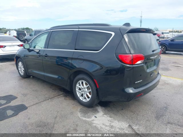 Photo 2 VIN: 2C4RC1DG5LR260674 - CHRYSLER VOYAGER 