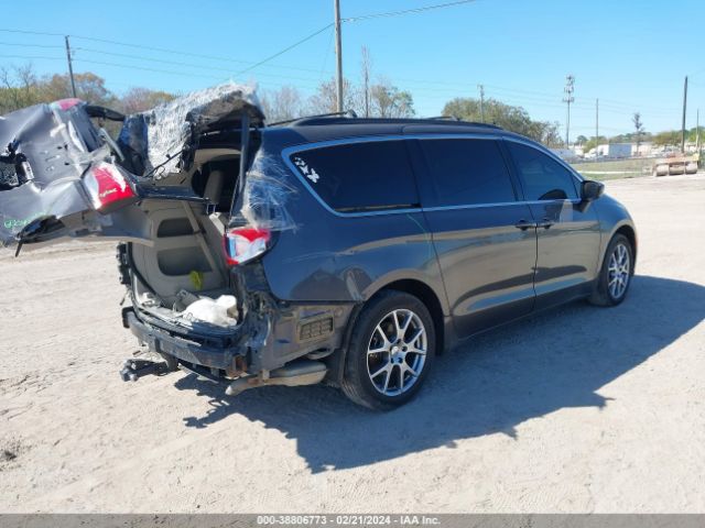 Photo 3 VIN: 2C4RC1DG6HR836974 - CHRYSLER PACIFICA 