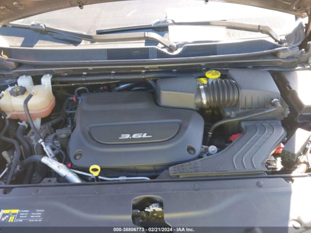 Photo 9 VIN: 2C4RC1DG6HR836974 - CHRYSLER PACIFICA 