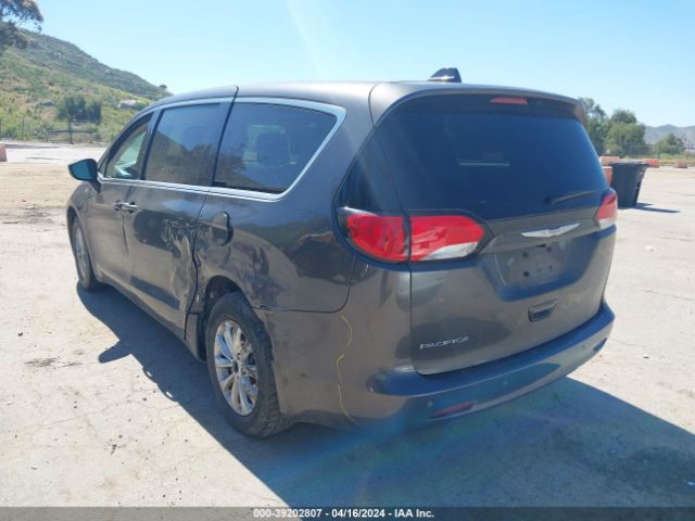 Photo 2 VIN: 2C4RC1DG7HR708467 - CHRYSLER PACIFICA 