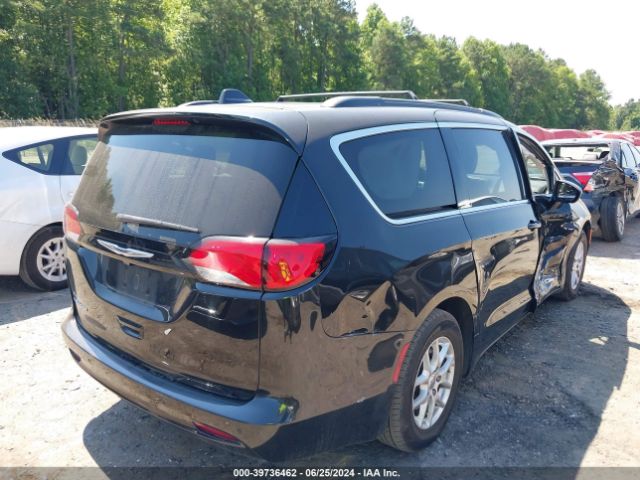 Photo 3 VIN: 2C4RC1DG7LR217325 - CHRYSLER VOYAGER 