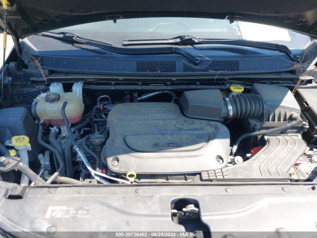 Photo 9 VIN: 2C4RC1DG7LR217325 - CHRYSLER VOYAGER 