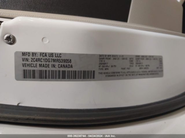 Photo 8 VIN: 2C4RC1DG7MR539058 - CHRYSLER VOYAGER 