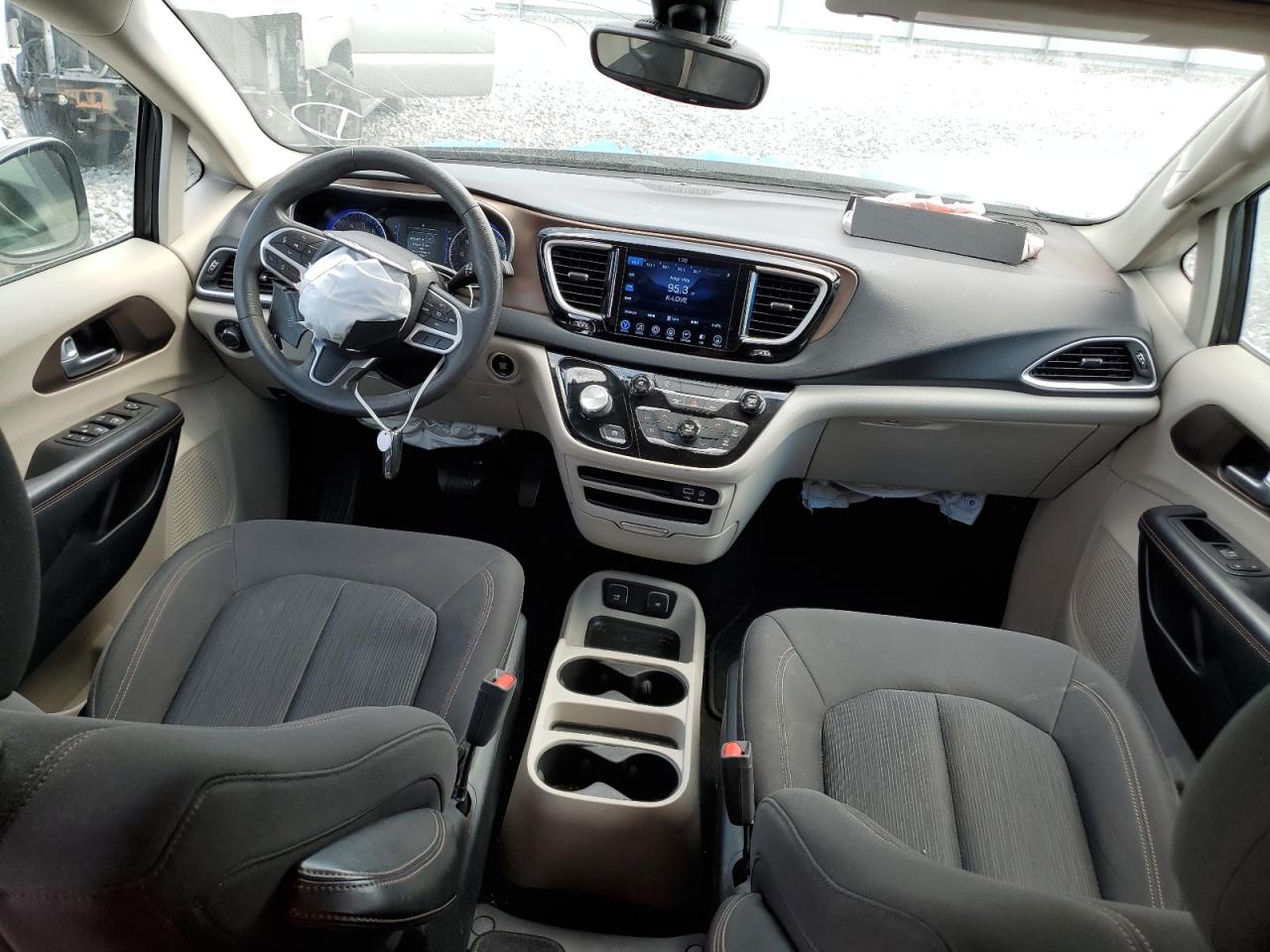 Photo 7 VIN: 2C4RC1DG8HR721633 - CHRYSLER PACIFICA 