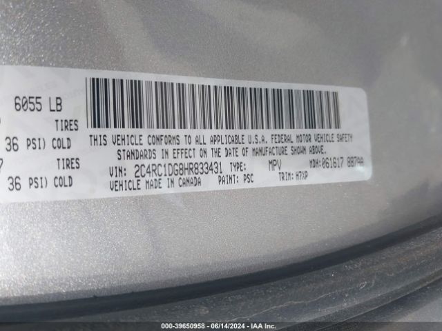 Photo 8 VIN: 2C4RC1DG8HR833431 - CHRYSLER PACIFICA 