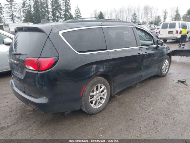 Photo 3 VIN: 2C4RC1DG8LR260863 - CHRYSLER VOYAGER 