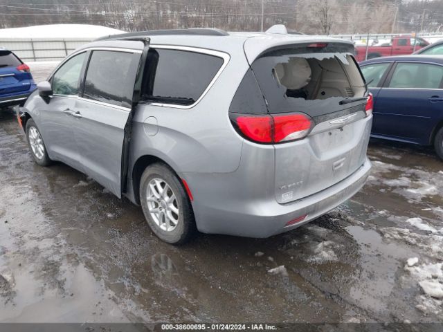 Photo 2 VIN: 2C4RC1DG8LR262015 - CHRYSLER VOYAGER 