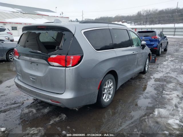 Photo 3 VIN: 2C4RC1DG8LR262015 - CHRYSLER VOYAGER 