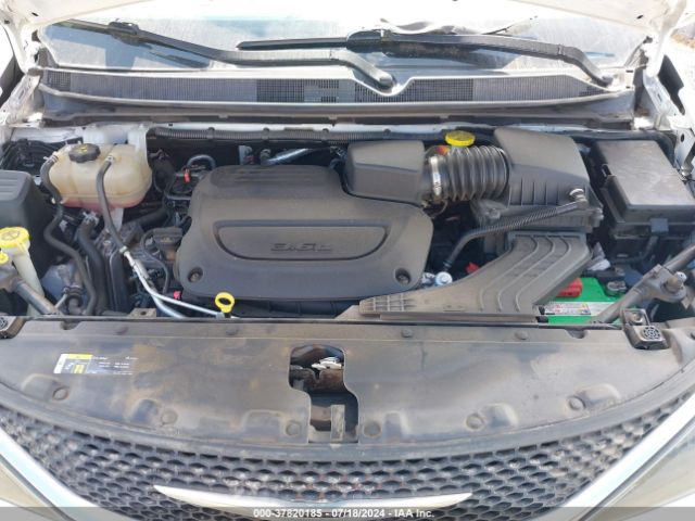 Photo 9 VIN: 2C4RC1DG8MR516078 - CHRYSLER VOYAGER 