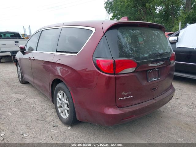 Photo 2 VIN: 2C4RC1DG9HR571368 - CHRYSLER PACIFICA 