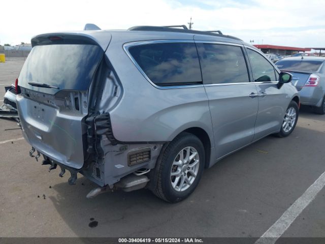 Photo 3 VIN: 2C4RC1DG9LR266137 - CHRYSLER VOYAGER 