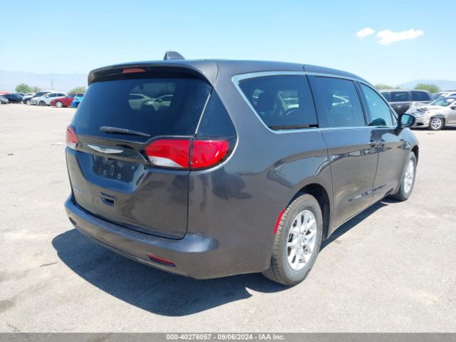 Photo 3 VIN: 2C4RC1DGXHR551307 - CHRYSLER PACIFICA 