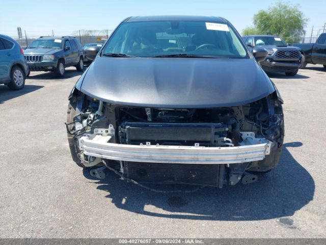 Photo 5 VIN: 2C4RC1DGXHR551307 - CHRYSLER PACIFICA 