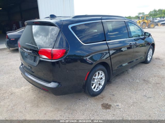 Photo 3 VIN: 2C4RC1DGXLR172512 - CHRYSLER VOYAGER 