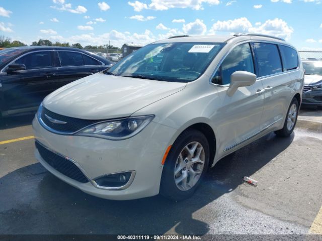 Photo 1 VIN: 2C4RC1EG0HR564730 - CHRYSLER PACIFICA 