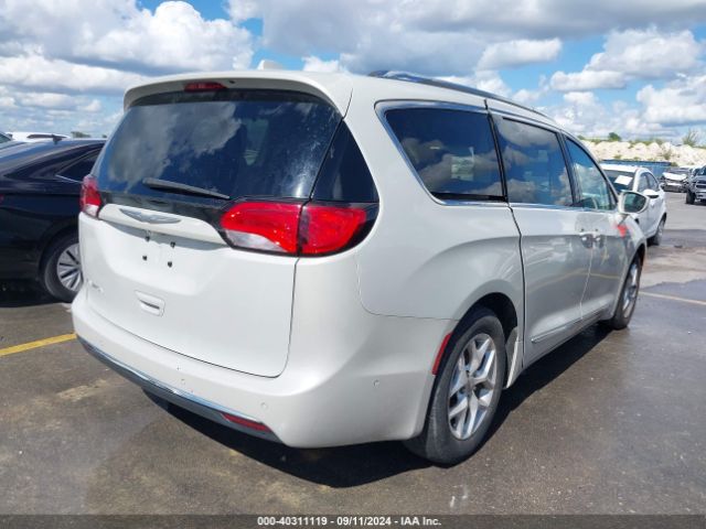 Photo 3 VIN: 2C4RC1EG0HR564730 - CHRYSLER PACIFICA 