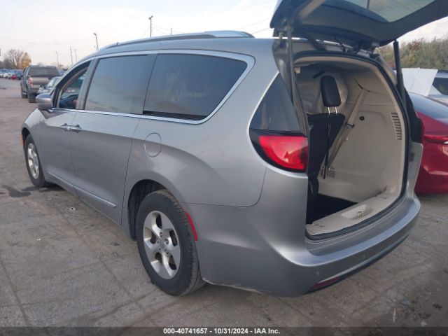 Photo 2 VIN: 2C4RC1EG0HR584444 - CHRYSLER PACIFICA 