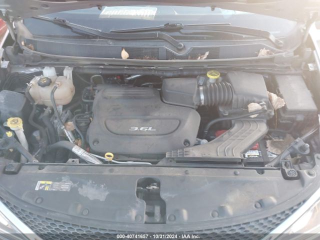 Photo 9 VIN: 2C4RC1EG0HR584444 - CHRYSLER PACIFICA 