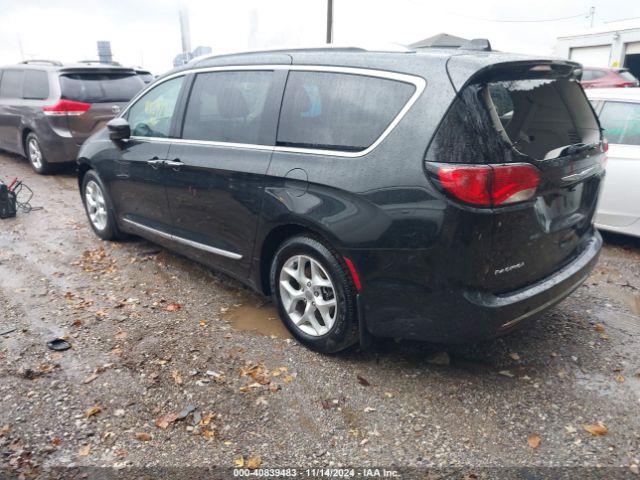 Photo 2 VIN: 2C4RC1EG0HR622562 - CHRYSLER PACIFICA 