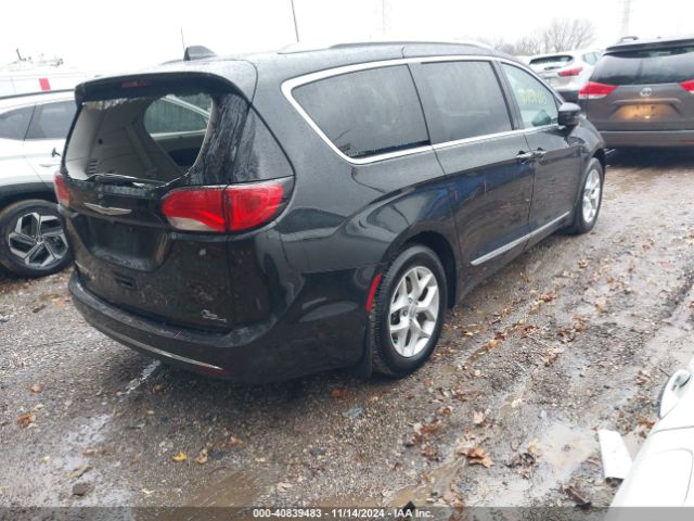 Photo 3 VIN: 2C4RC1EG0HR622562 - CHRYSLER PACIFICA 