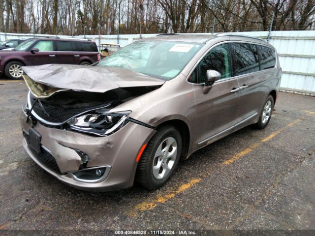 Photo 1 VIN: 2C4RC1EG0HR643587 - CHRYSLER PACIFICA 