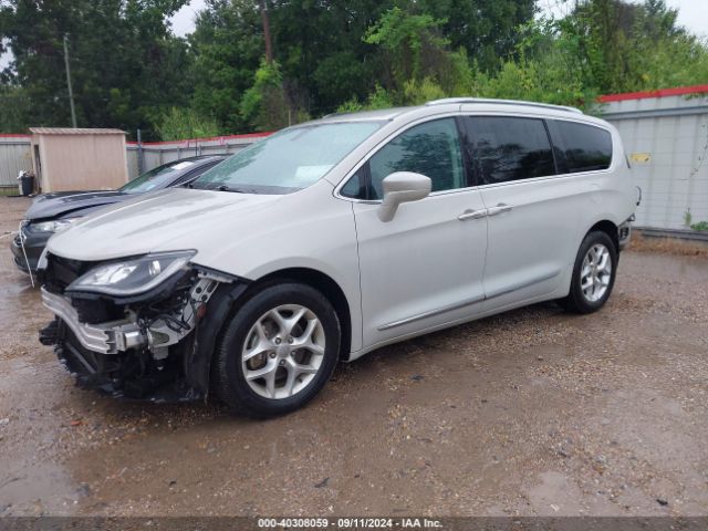 Photo 1 VIN: 2C4RC1EG0HR757007 - CHRYSLER PACIFICA 