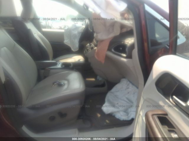 Photo 4 VIN: 2C4RC1EG0JR122472 - CHRYSLER PACIFICA 