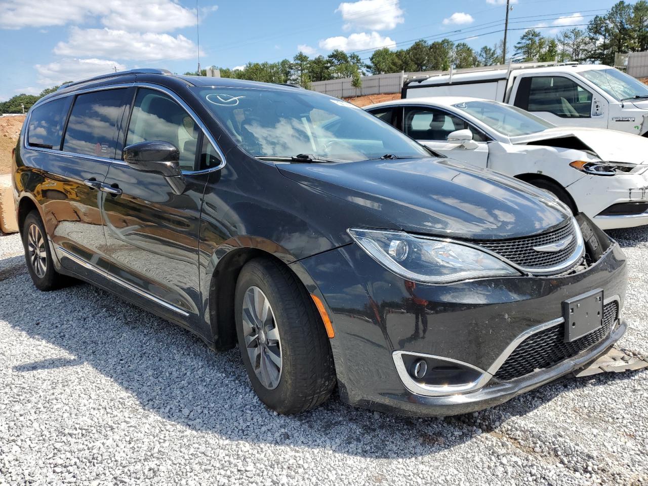 Photo 3 VIN: 2C4RC1EG0LR172842 - CHRYSLER PACIFICA 