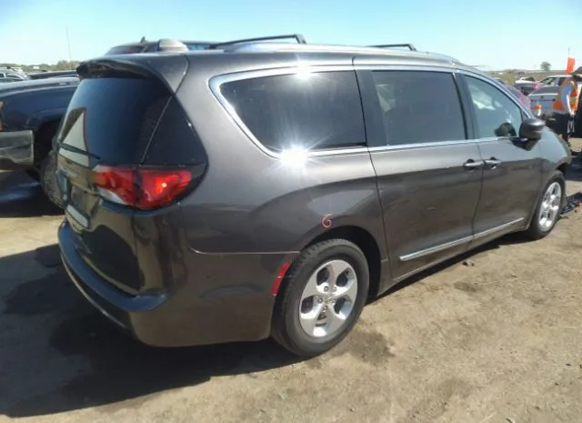 Photo 3 VIN: 2C4RC1EG1HR729670 - CHRYSLER PACIFICA 